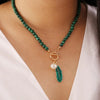 Collier pendentif feuille verte en malachite