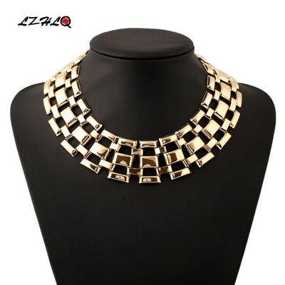 Collier de chaine creuse