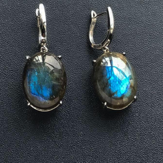 Boucle d'oreille en argent en pierre Labradorite